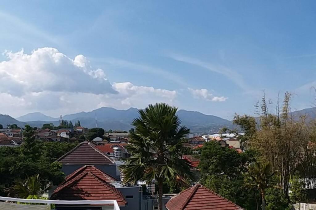 Villa Two One Exotic Private Pool Di Batu バトゥ エクステリア 写真